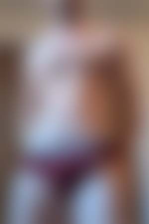 I should invest in better underwear, bisex in Kalamazoo, MI