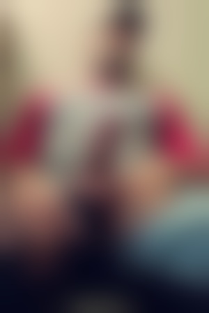 Online flirt and dick pics with a daddy, Cleveland