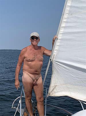 All aboard! Retiree nudist sailor - Corpus Christi, TX