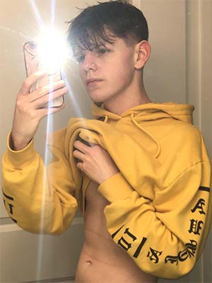 NorCal bro in his 20s LF older men, Sacramento, CA