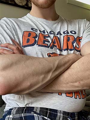 Thick belly and thicker dick, bearded top in Berwyn, IL