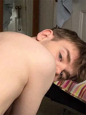 Nassau County fucktoy of 22 needs daddies, Hempstead, NY